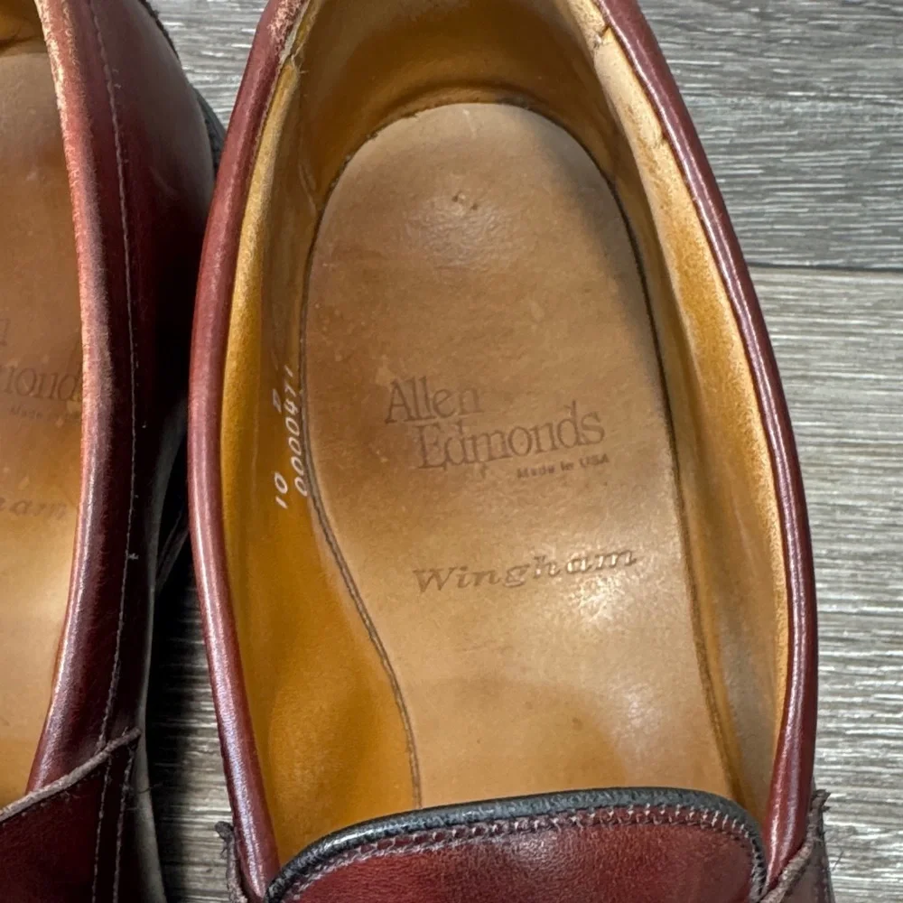 Allen Edmonds Men's Brown Leather Loafers size 10 (j210)
